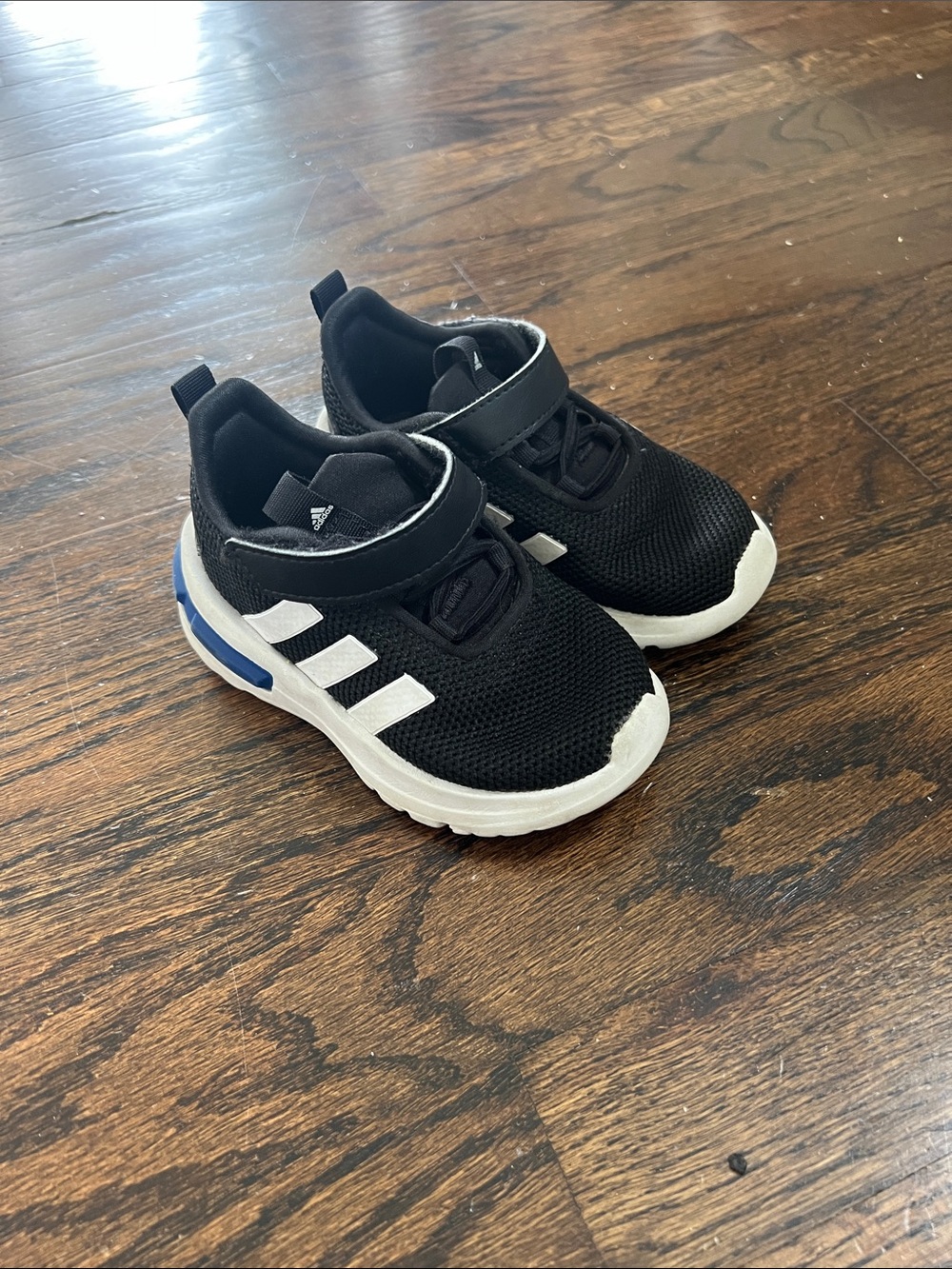 adidas Kids Black White and Blue Athletic Sneakers Size 6